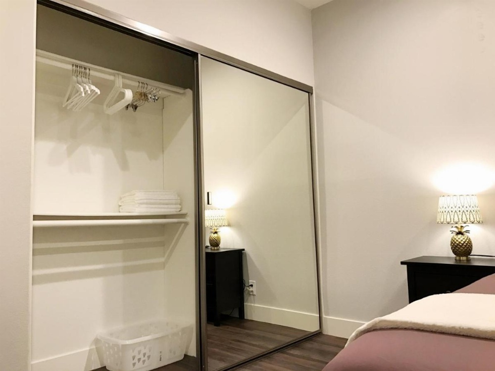 Brilliant Apartment Walk Distance to UCLA O9 Image 36